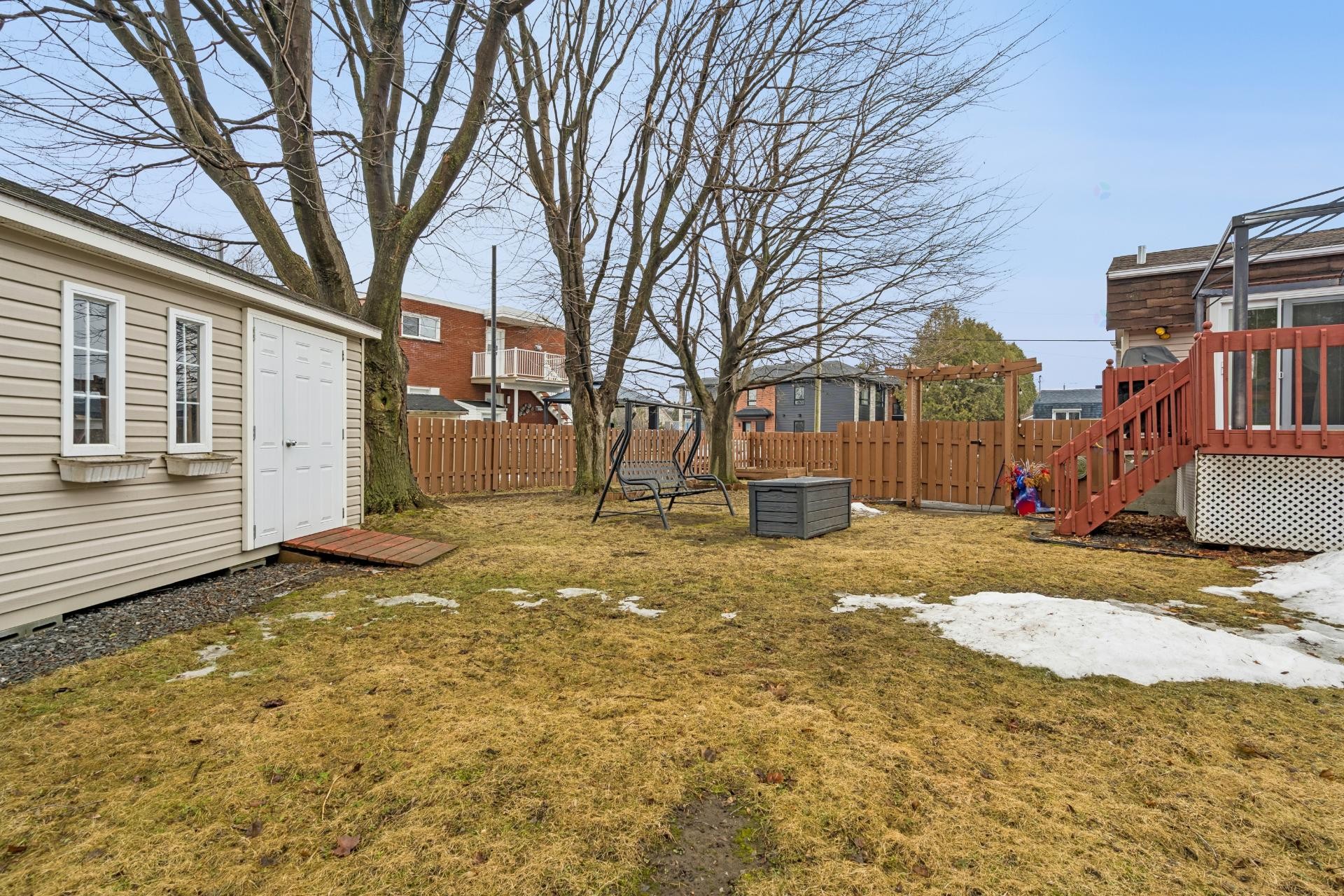 









549


Rue Lionel-Groulx

,
Salaberry-de-Valleyfield,




QC
J6T4H5

