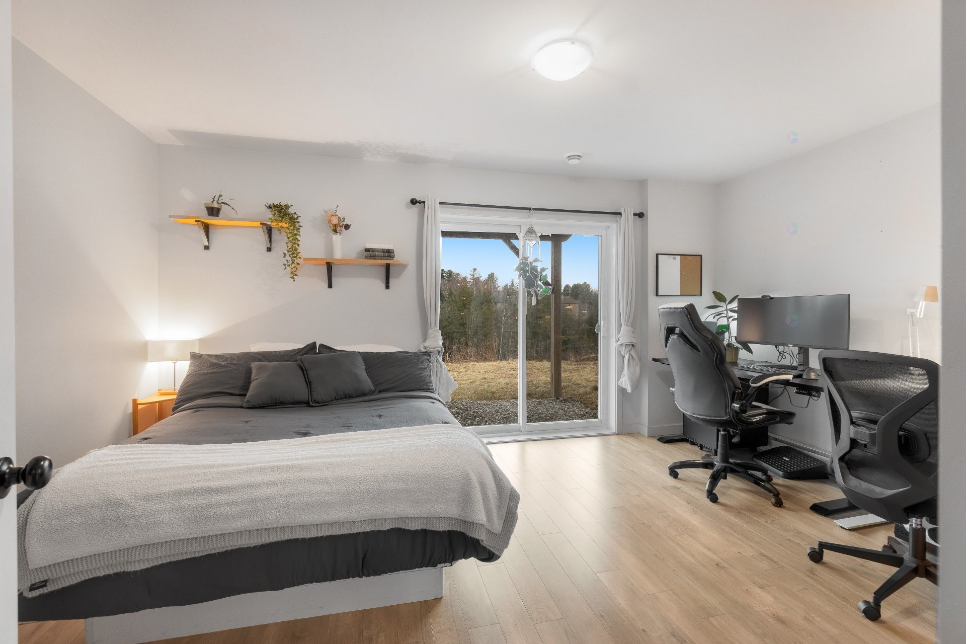 









3337


Rue Galt O.

,
Sherbrooke (Les Nations),




QC
J1K3B9

