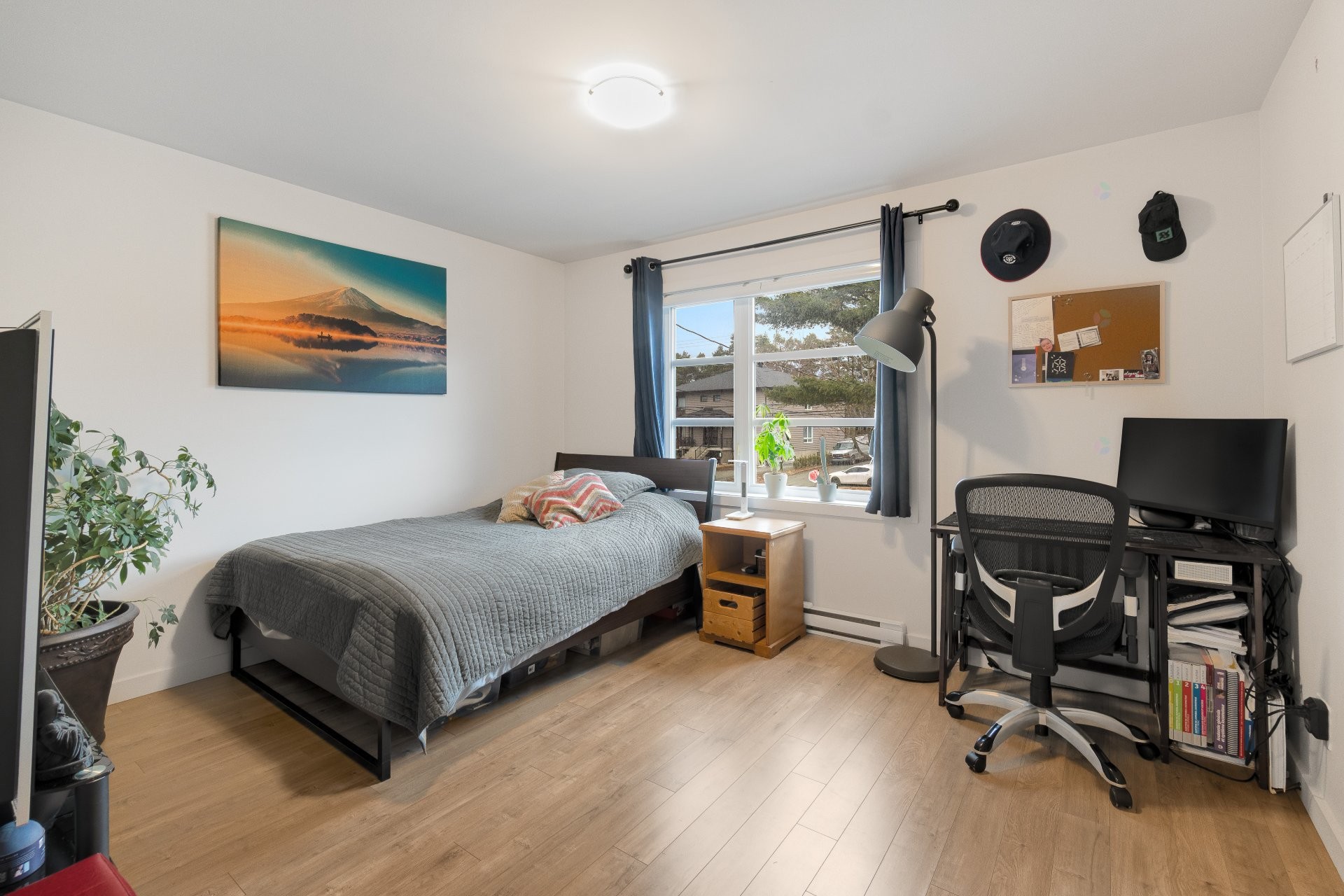 









3337


Rue Galt O.

,
Sherbrooke (Les Nations),




QC
J1K3B9

