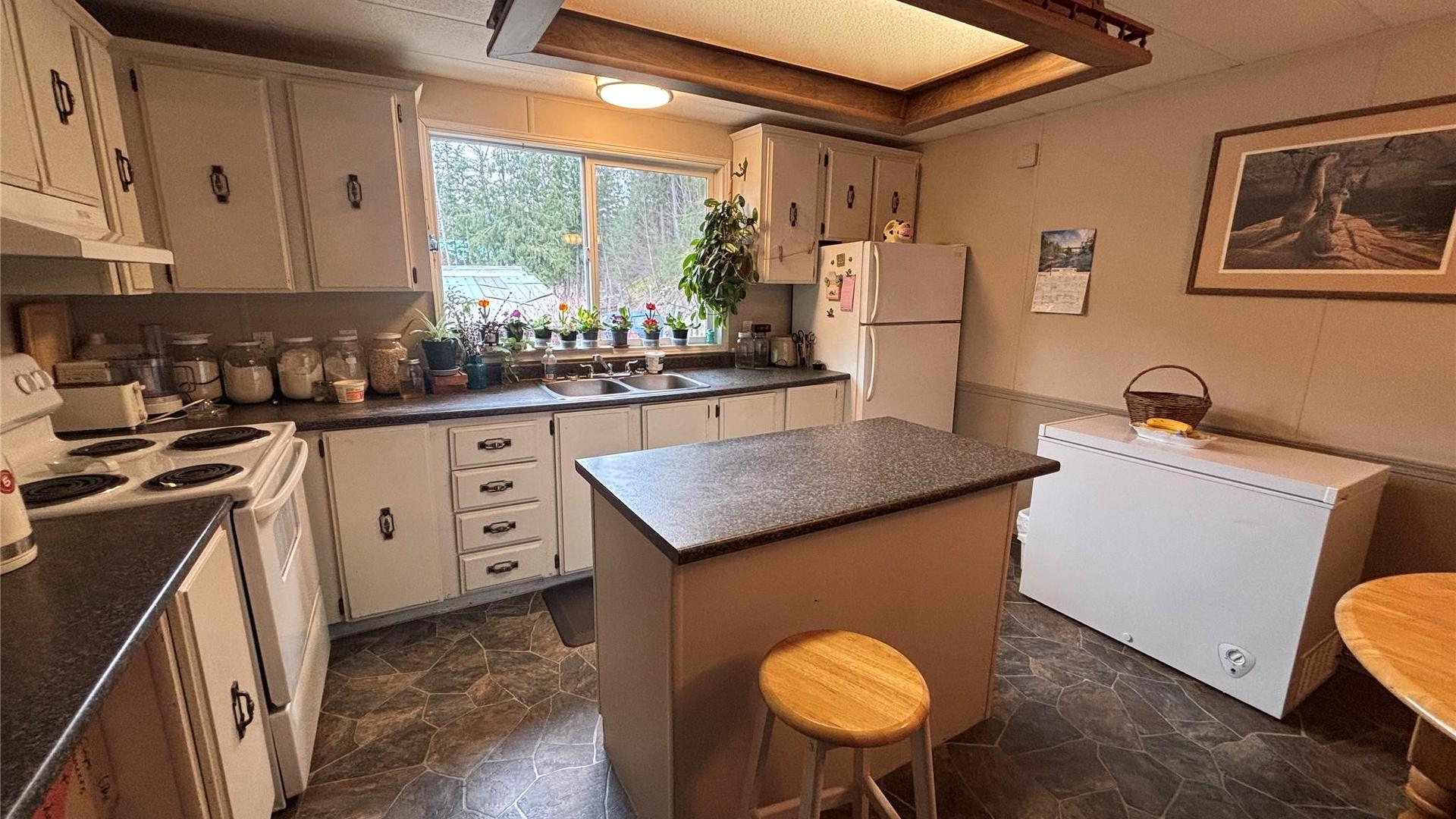 









150


North Fork

Road,
Cherryville,




BC
V0E 2G0

