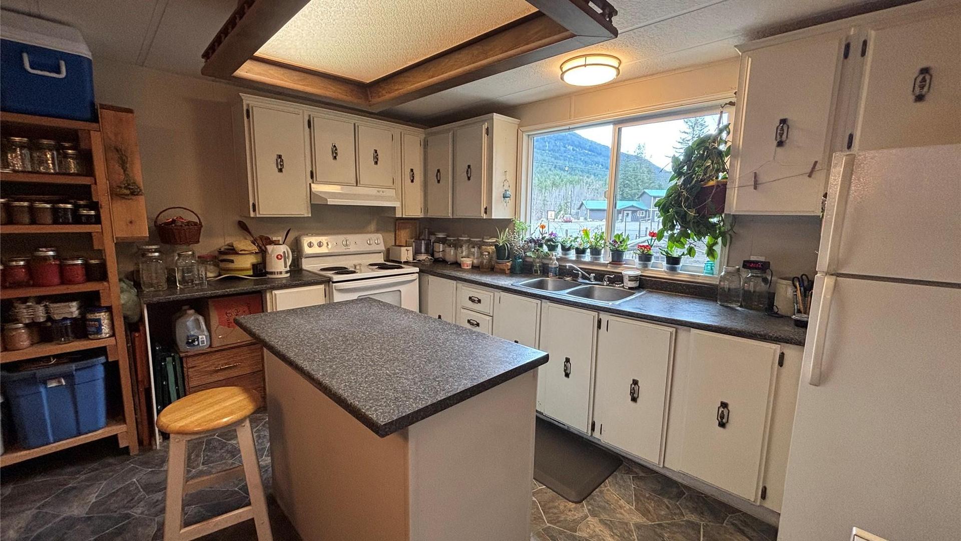 









150


North Fork

Road,
Cherryville,




BC
V0E 2G0

