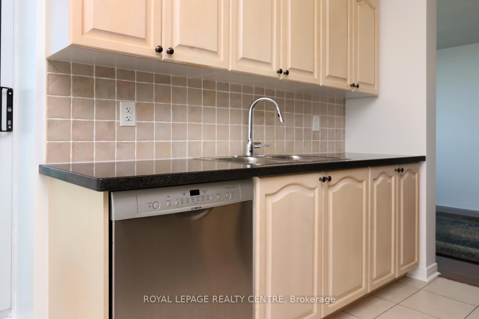 









4850


Glen Erin

Drive, 603,
Mississauga,




ON
L5M 7S1


