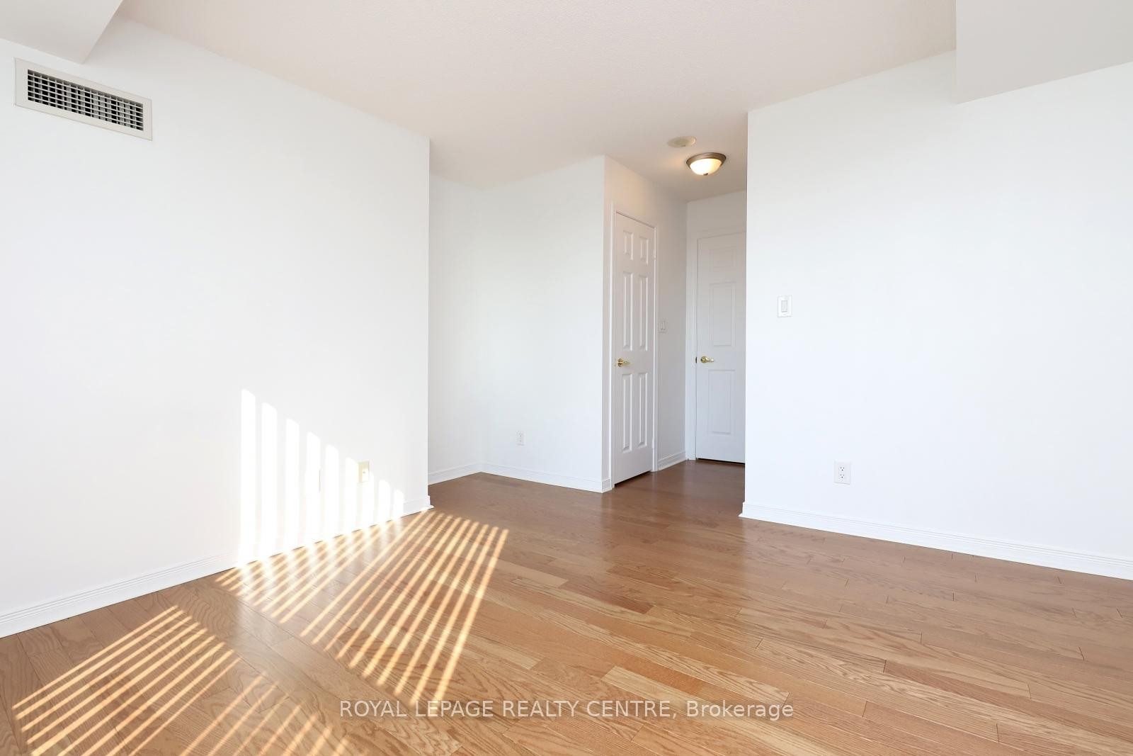 









4850


Glen Erin

Drive, 603,
Mississauga,




ON
L5M 7S1

