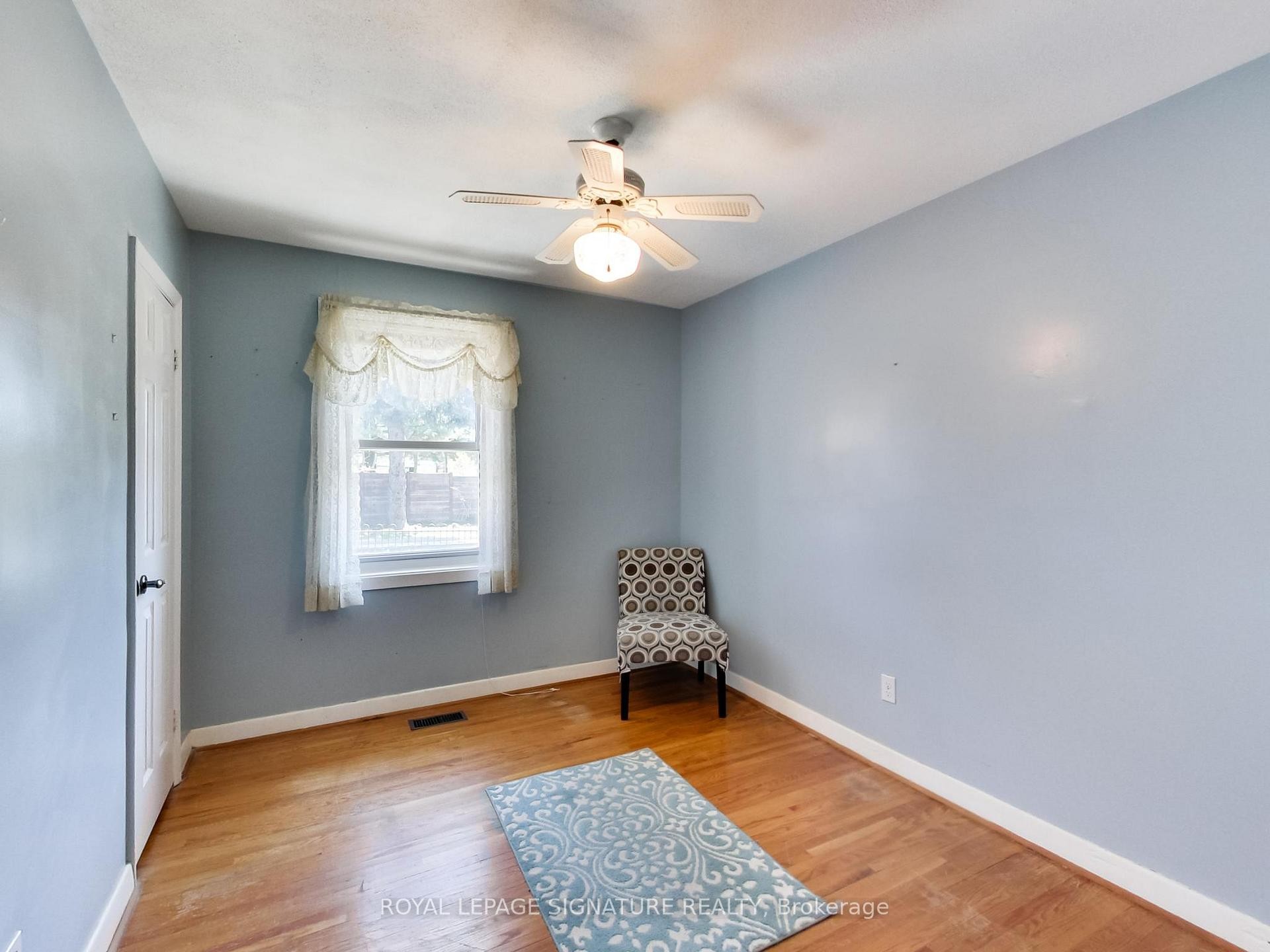 









1


Kencliff

Crescent,
Toronto,




ON
M1P 4E2

