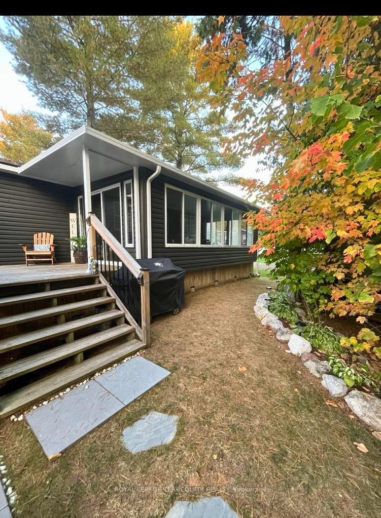 









18


Rockhaven

N/A,
Selwyn,




ON
K0L 2H0

