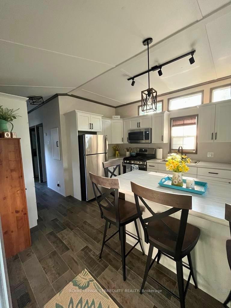 









18


Rockhaven

N/A,
Selwyn,




ON
K0L 2H0

