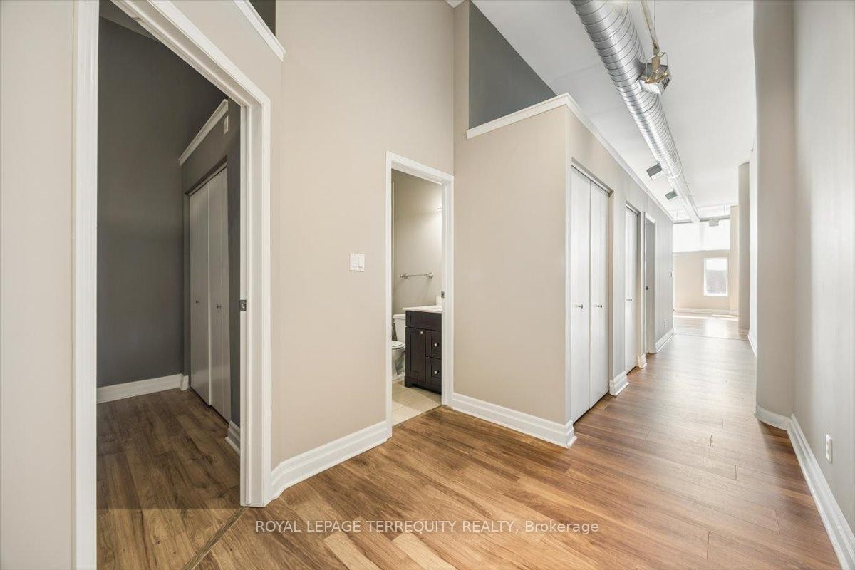 









276


King

Street West, 301,
Kitchener,




ON
N2G 1B6

