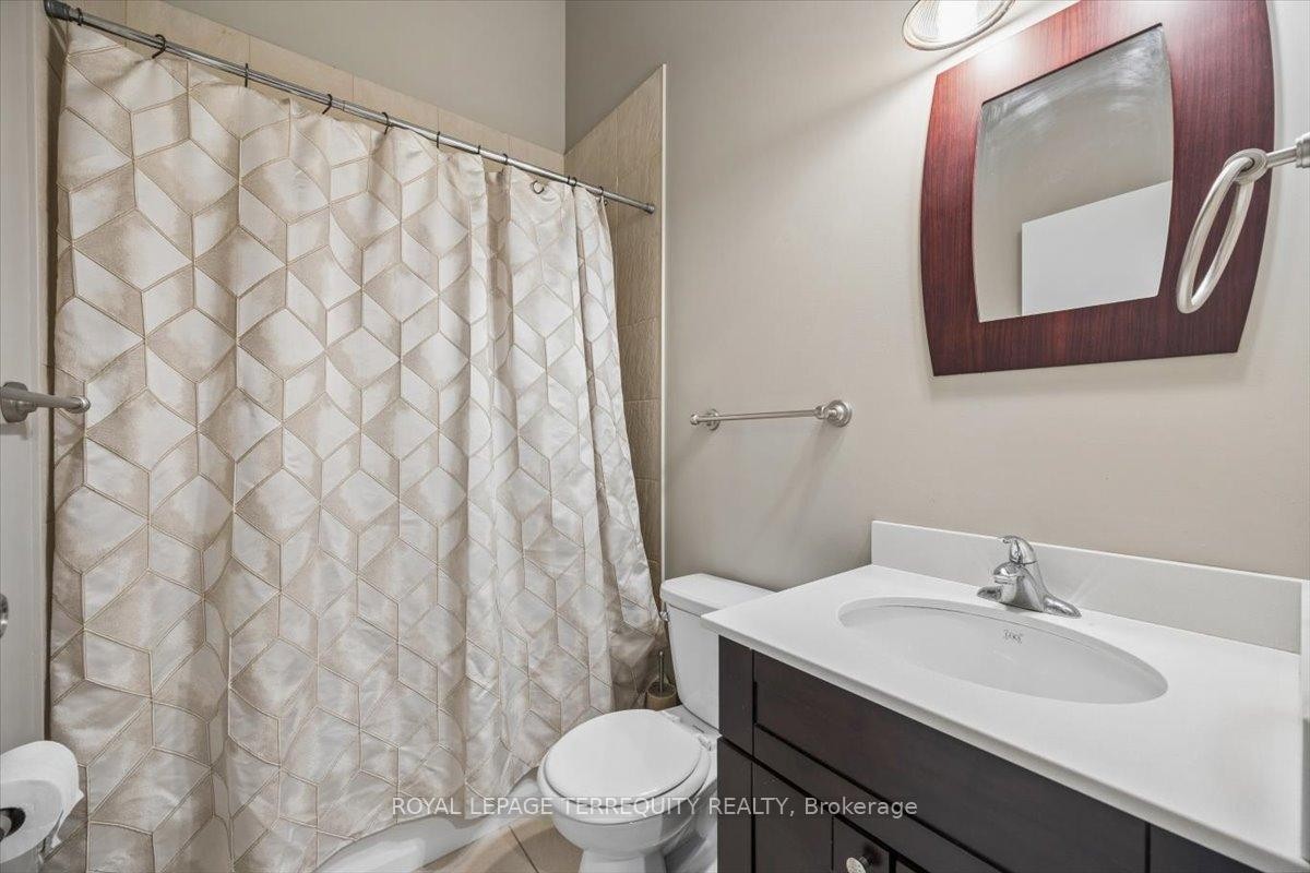 









276


King

Street West, 301,
Kitchener,




ON
N2G 1B6

