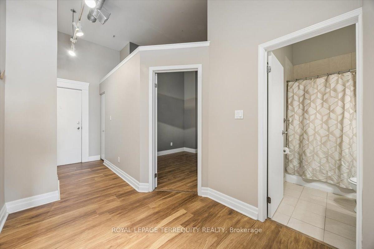 









276


King

Street West, 301,
Kitchener,




ON
N2G 1B6

