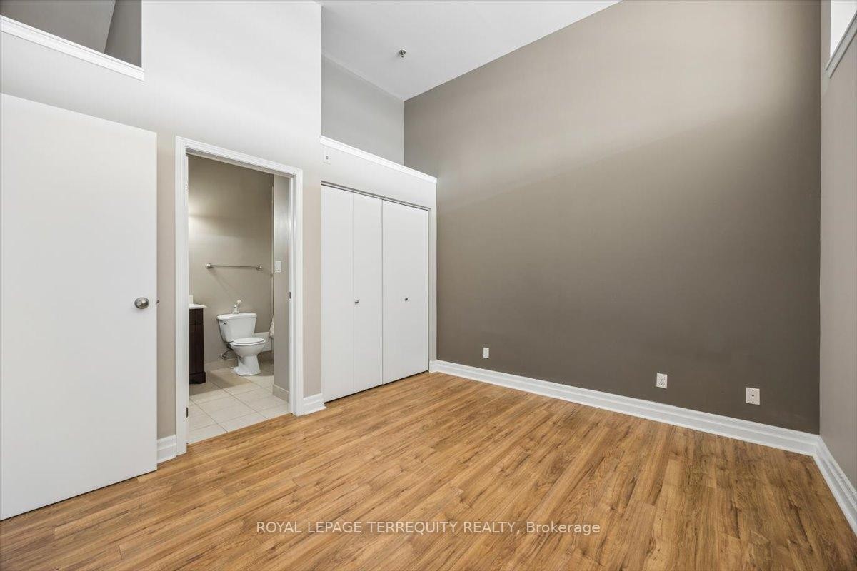 









276


King

Street West, 301,
Kitchener,




ON
N2G 1B6

