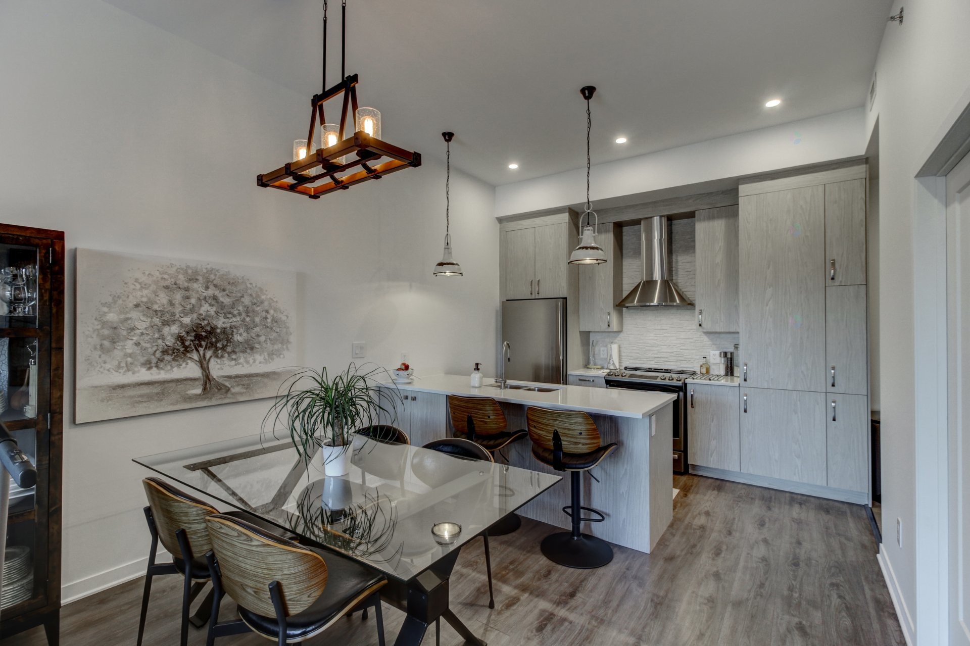 









1320


Rue Custine

, 405,
Saint-Jérôme,




QC
J7Z0M1

