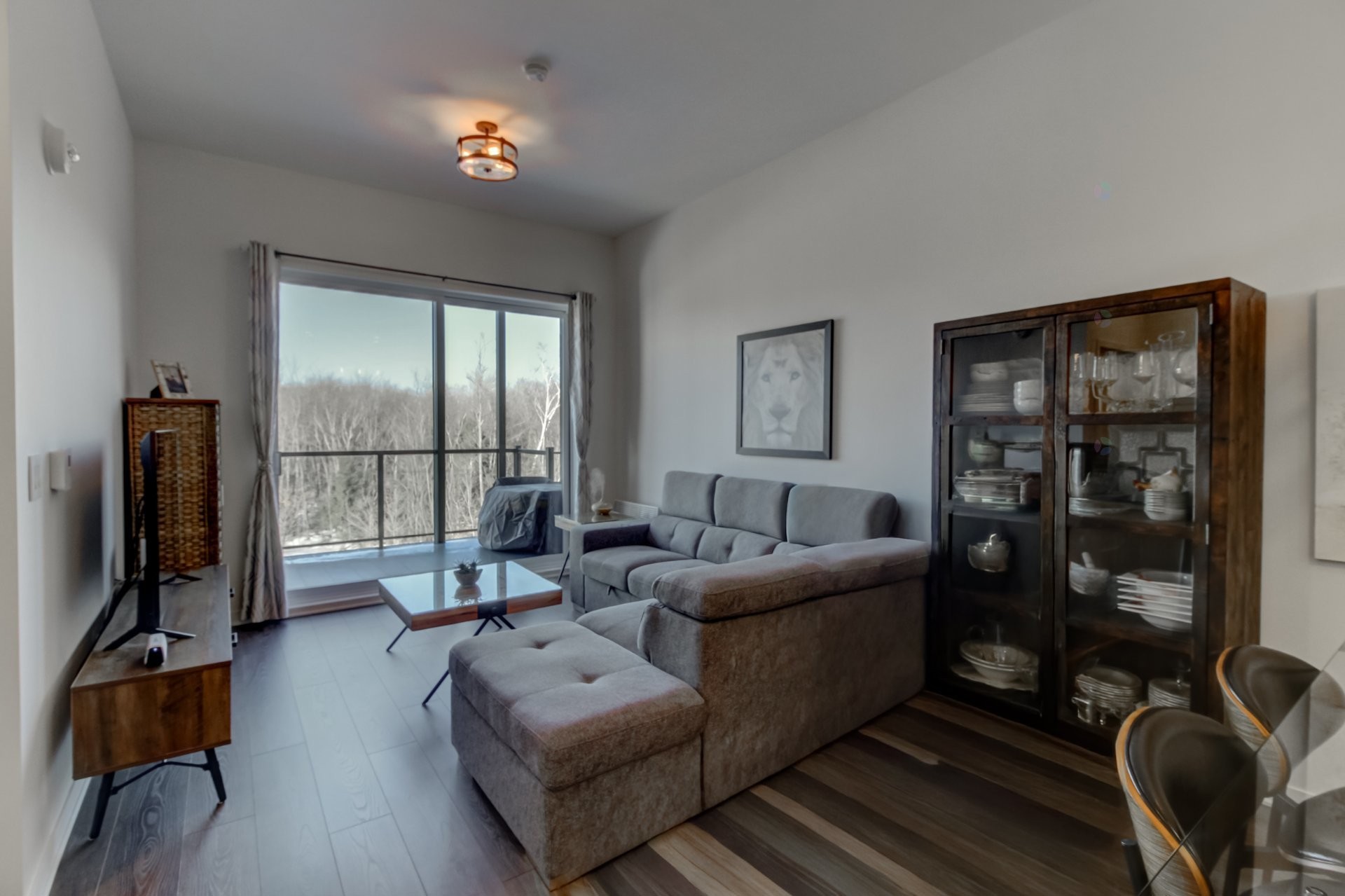 









1320


Rue Custine

, 405,
Saint-Jérôme,




QC
J7Z0M1

