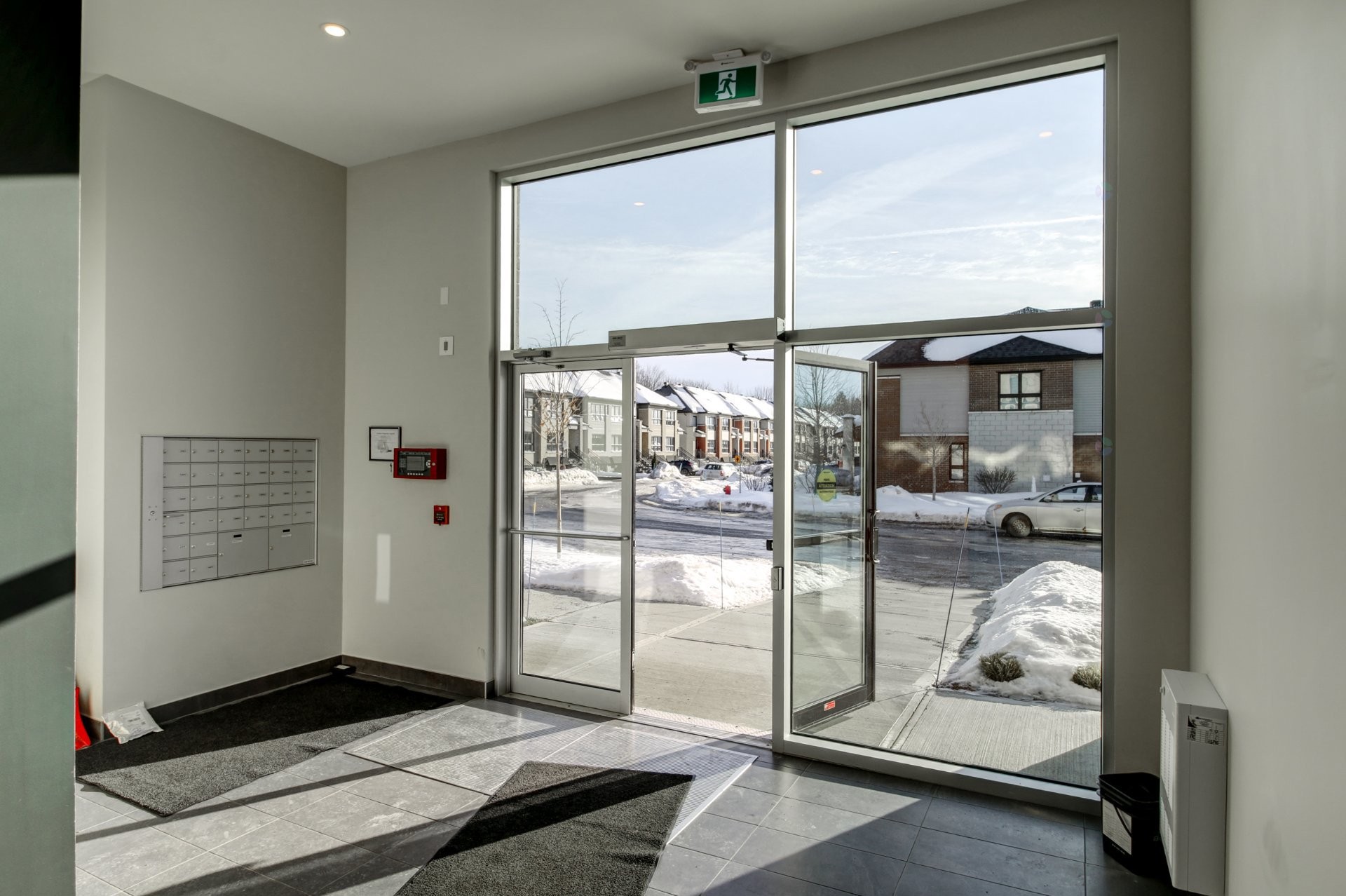 









1320


Rue Custine

, 405,
Saint-Jérôme,




QC
J7Z0M1

