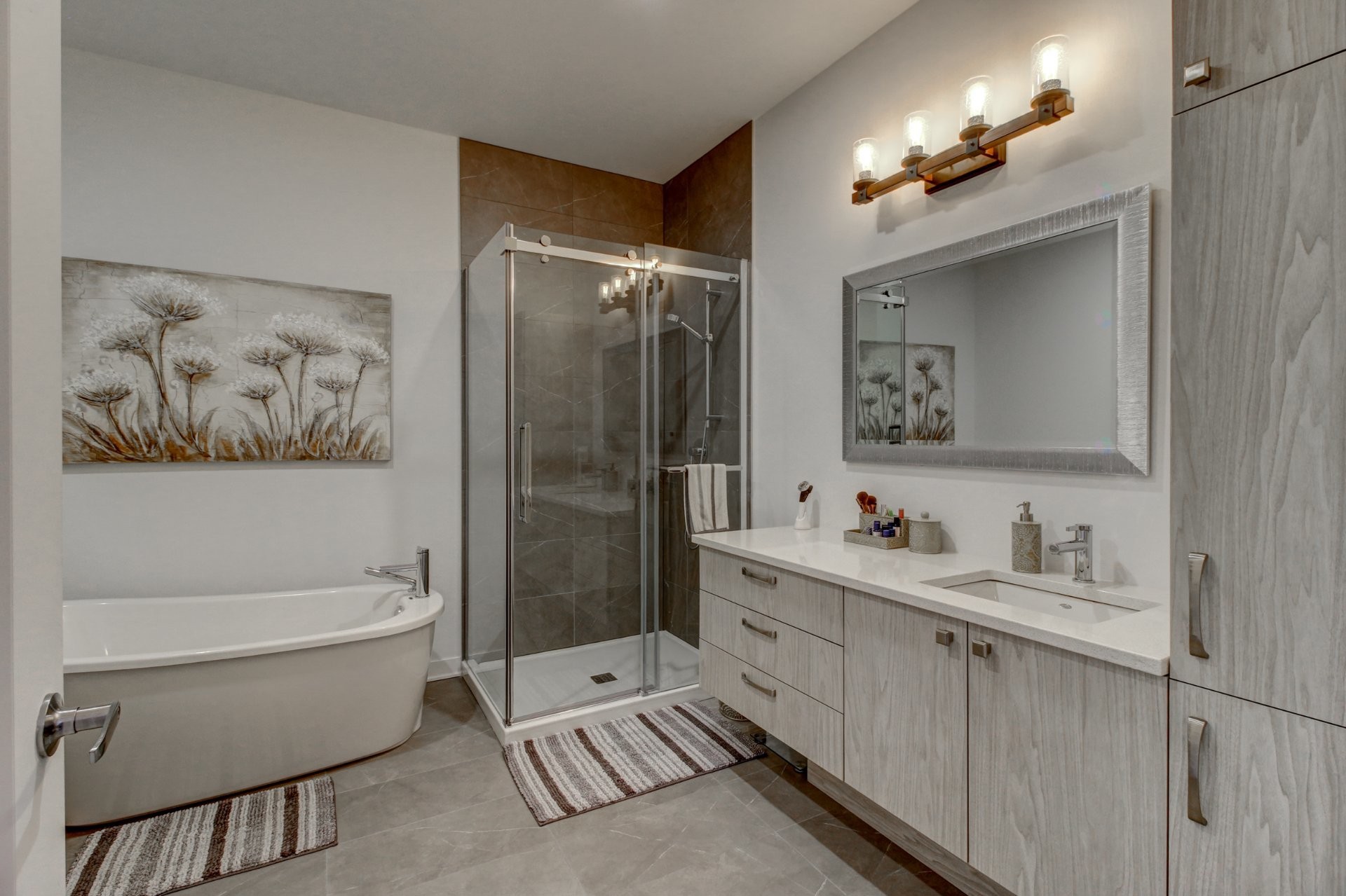 









1320


Rue Custine

, 405,
Saint-Jérôme,




QC
J7Z0M1

