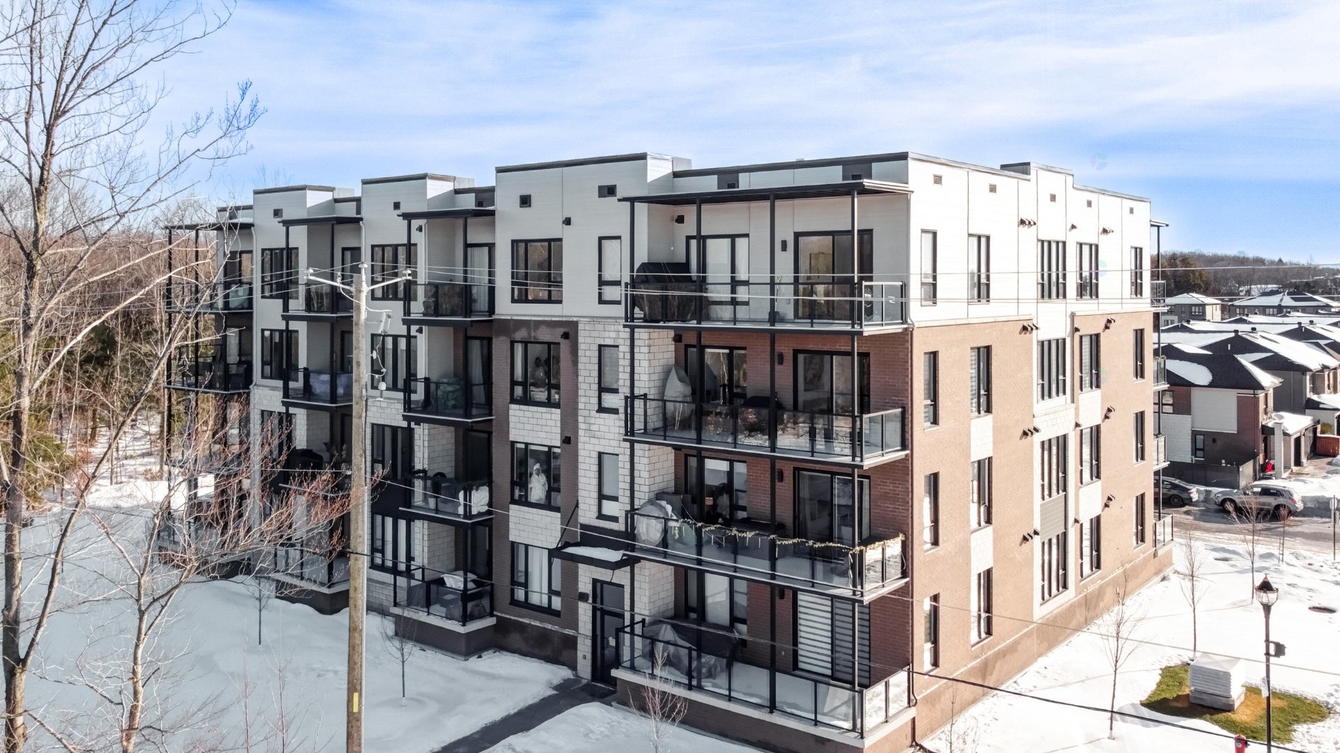 









1320


Rue Custine

, 405,
Saint-Jérôme,




QC
J7Z0M1

