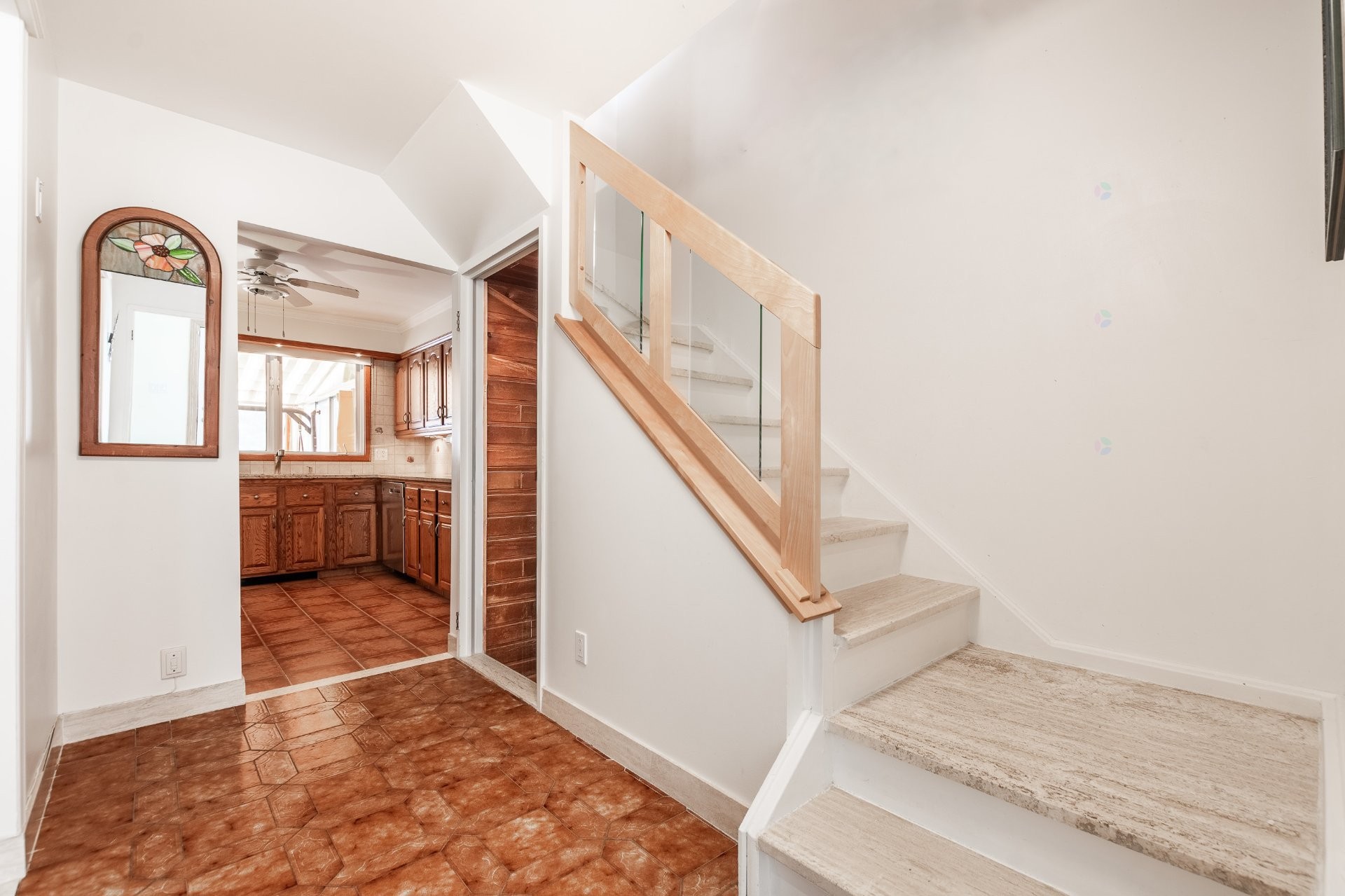 









1395


Place Port-Royal

,
Brossard,




QC
J4W1S7

