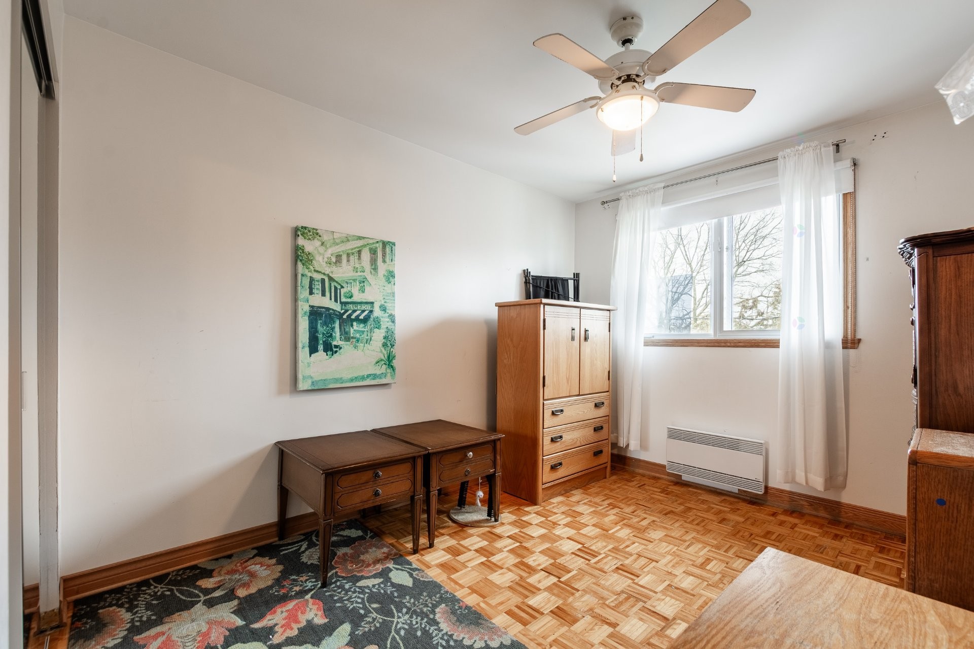 









1395


Place Port-Royal

,
Brossard,




QC
J4W1S7

