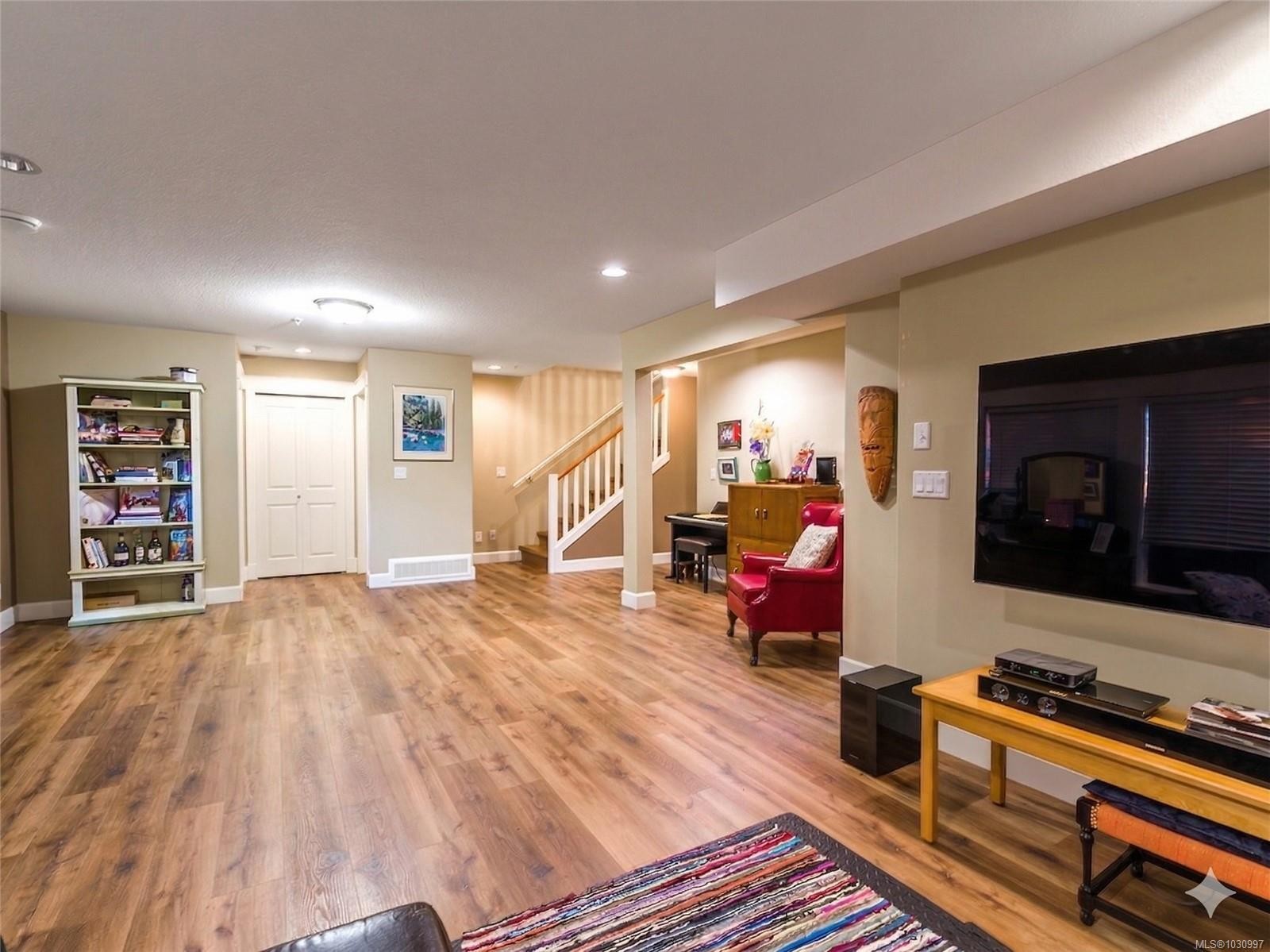 









5790


Garnet

Pl,
Nanaimo,




BC
V9T 6S1

