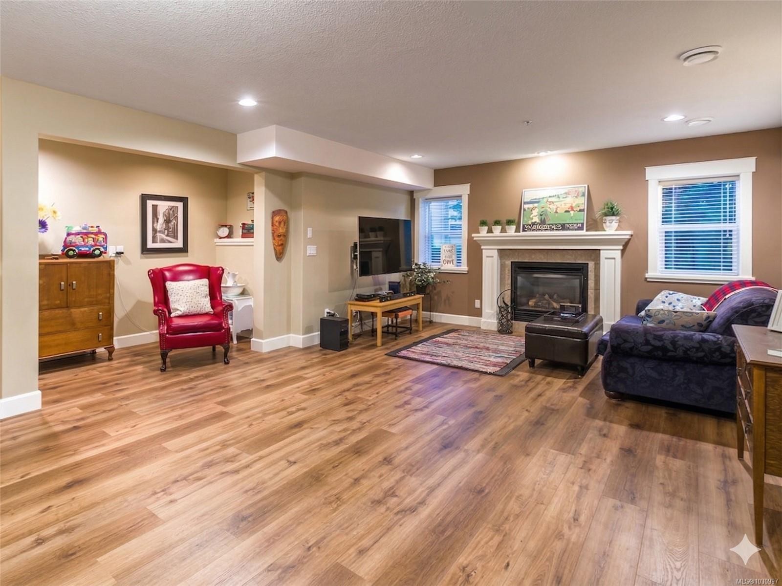 









5790


Garnet

Pl,
Nanaimo,




BC
V9T 6S1

