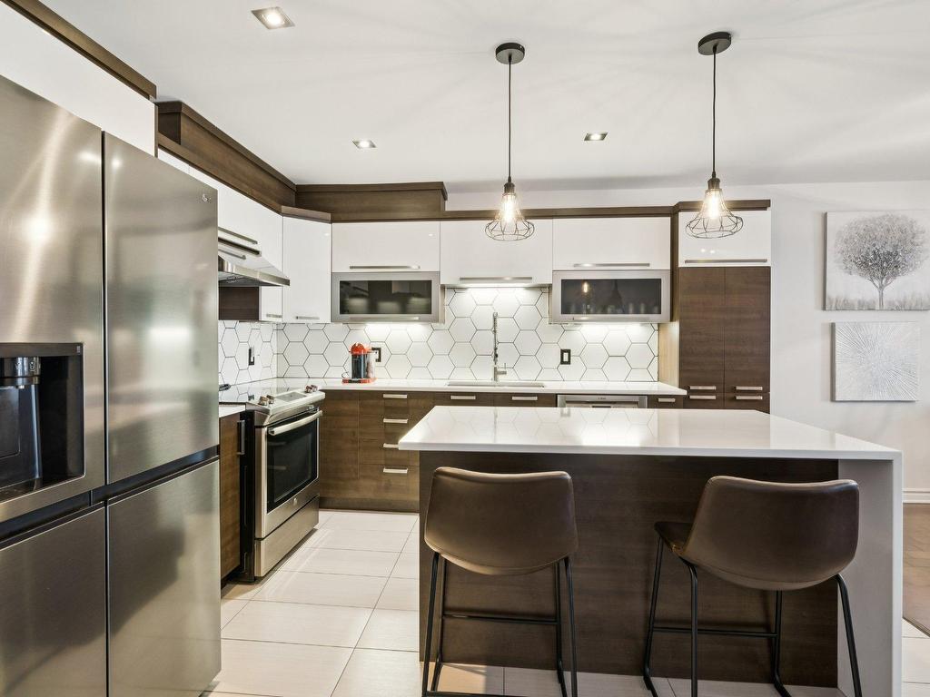 









2405


Rue Versailles

, 403,
Mascouche,




QC
J7K0L3

