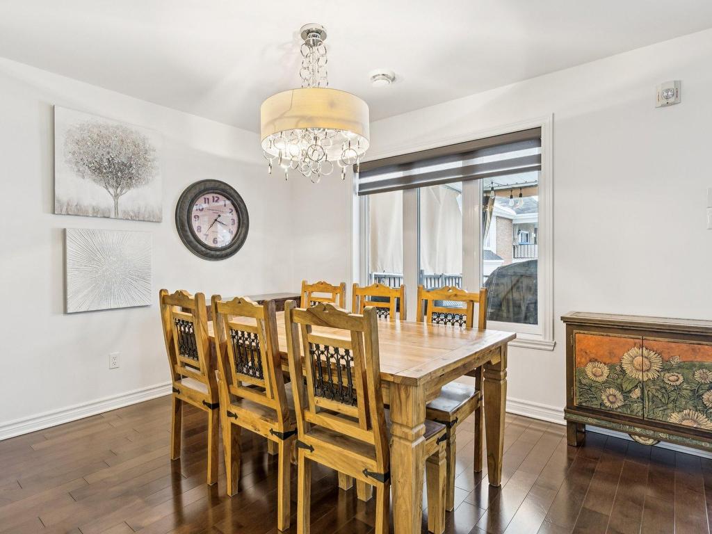 









2405


Rue Versailles

, 403,
Mascouche,




QC
J7K0L3

