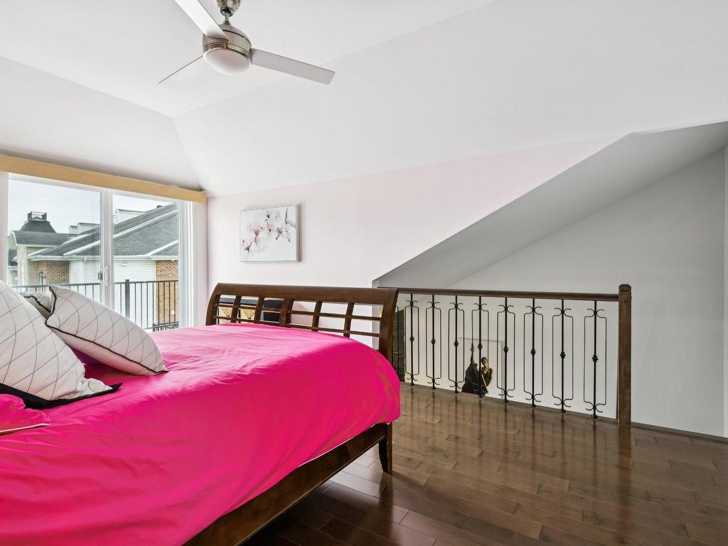 









2405


Rue Versailles

, 403,
Mascouche,




QC
J7K0L3

