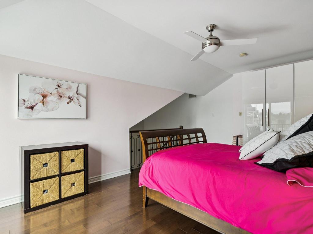 









2405


Rue Versailles

, 403,
Mascouche,




QC
J7K0L3

