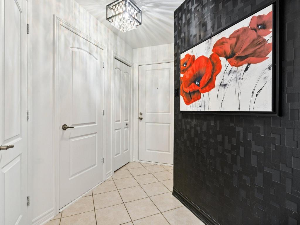 









2405


Rue Versailles

, 403,
Mascouche,




QC
J7K0L3

