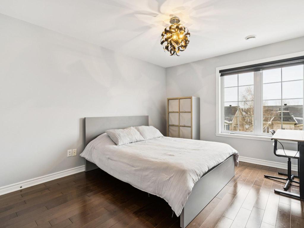 









2405


Rue Versailles

, 403,
Mascouche,




QC
J7K0L3

