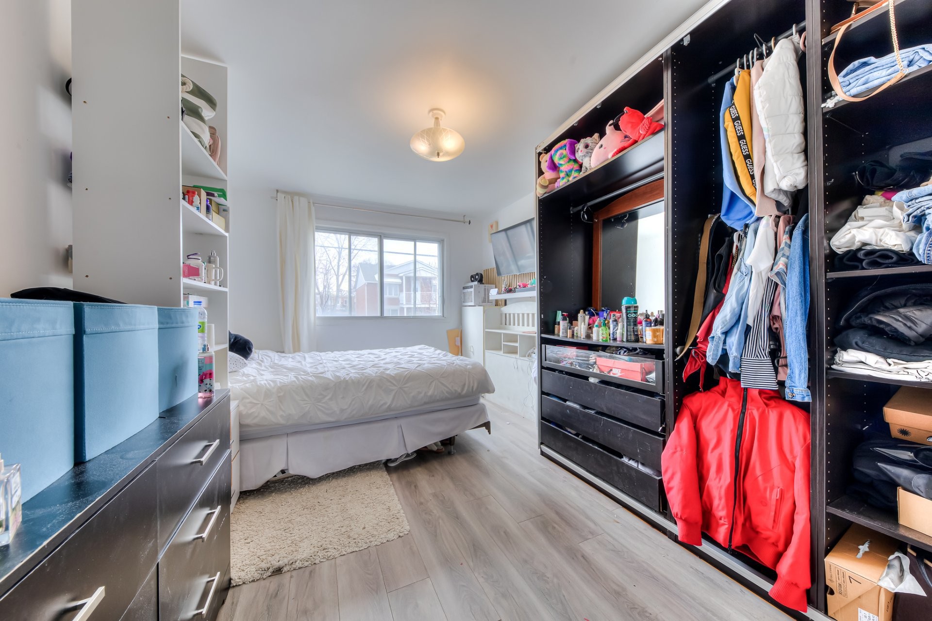 









7105


12e Avenue

, 3,
Montréal (Villeray/Saint-Michel/Parc-Extension),




QC
H2A2Y1

