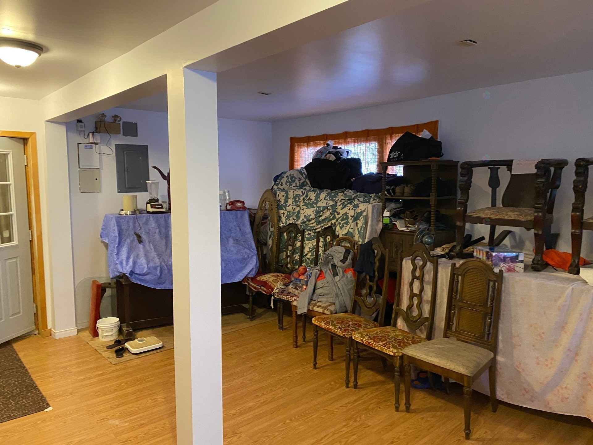 









10


Rue Napoléon

,
Sept-Îles,




QC
G4R3K4

