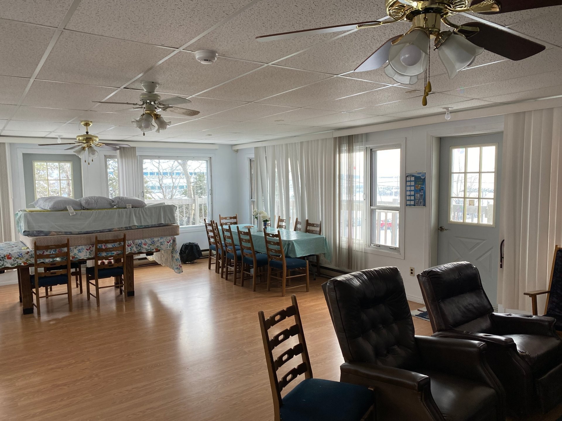 









10


Rue Napoléon

,
Sept-Îles,




QC
G4R3K4

