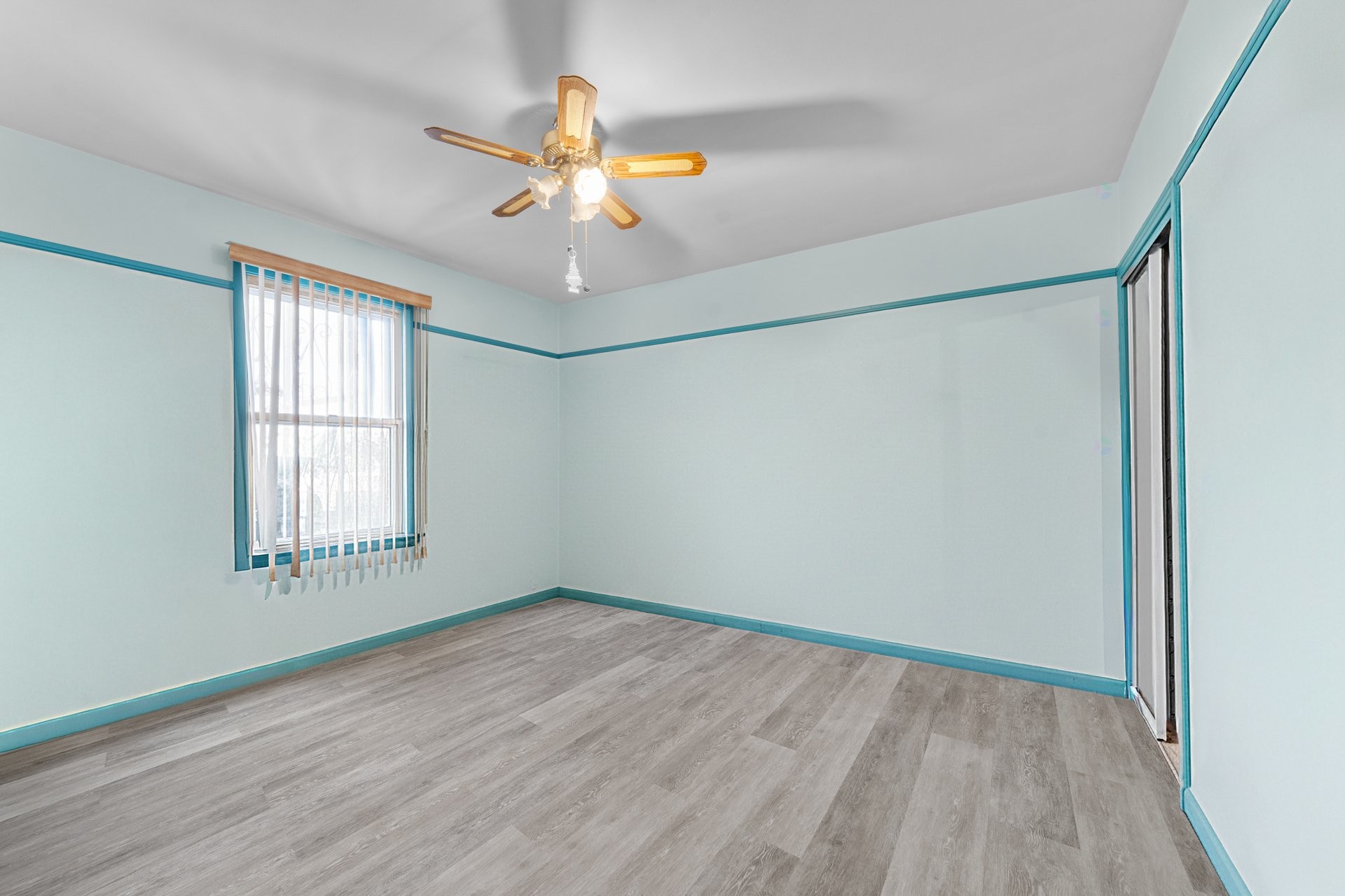 









2585


Boul. Lapointe

,
Montréal (Mercier/Hochelaga-Maisonneuve),




QC
H1L5L8

