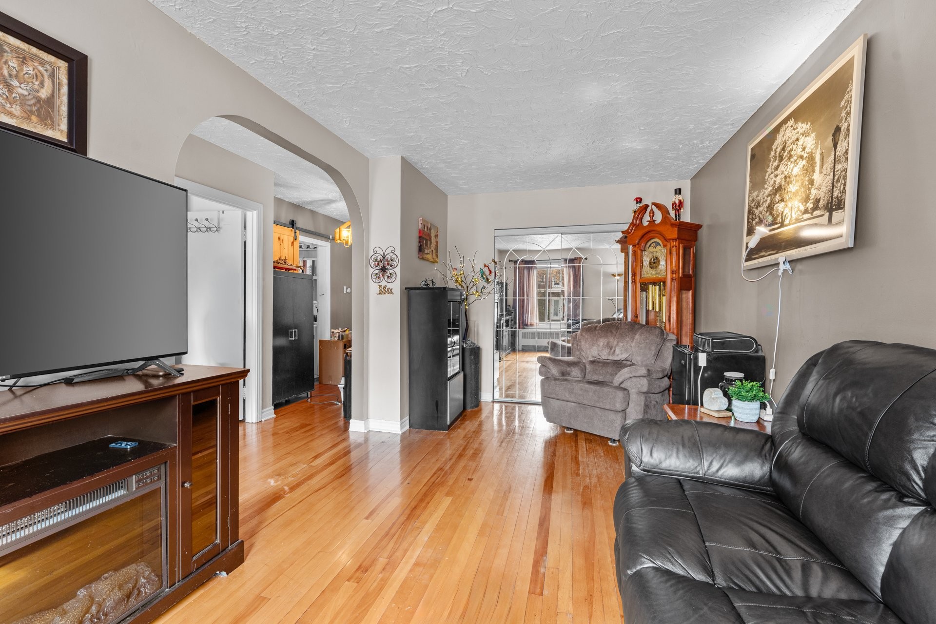 









2585


Boul. Lapointe

,
Montréal (Mercier/Hochelaga-Maisonneuve),




QC
H1L5L8

