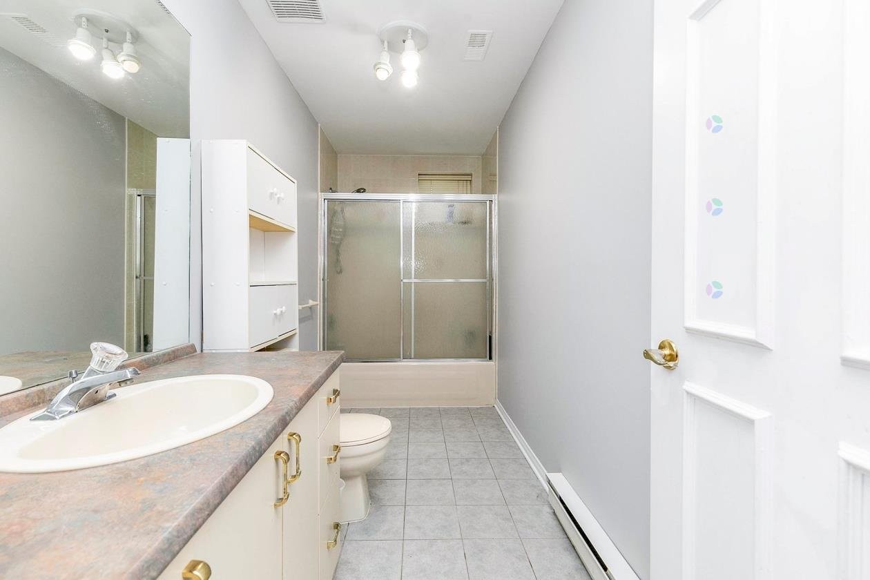 









28


Rue de la Caravelle

,
Kirkland,




QC
H9H4Z5

