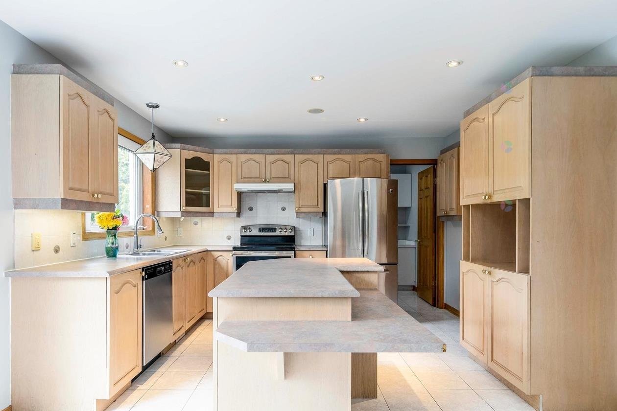 









28


Rue de la Caravelle

,
Kirkland,




QC
H9H4Z5

