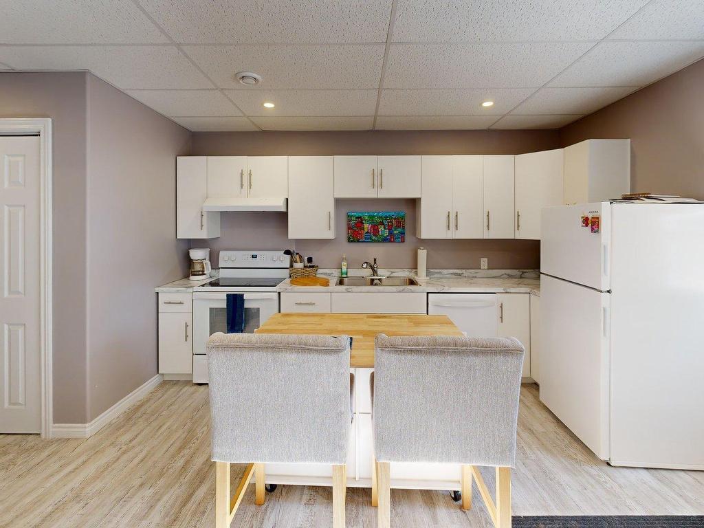 












1518/1520 Bridge Street

,
Kingston,




NS
B0P 1R0

