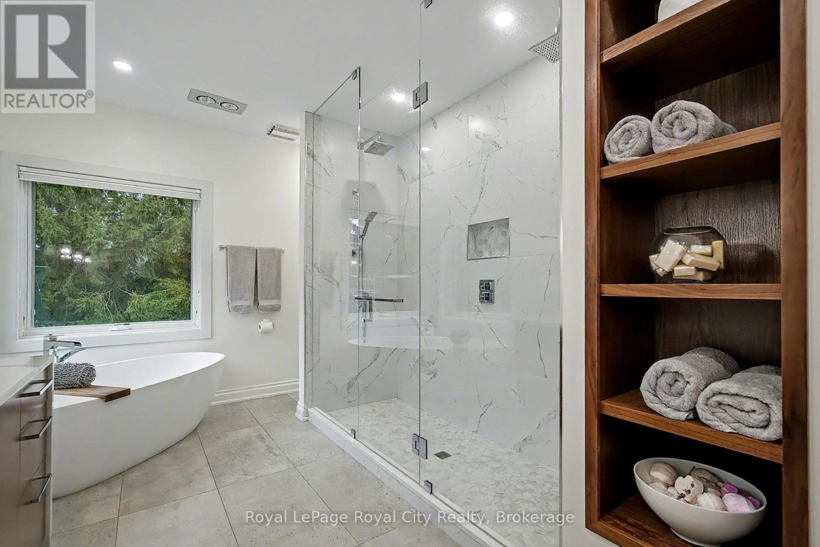 












20 FOX RUN DRIVE

,
Puslinch,




Ontario
N0B2J0

