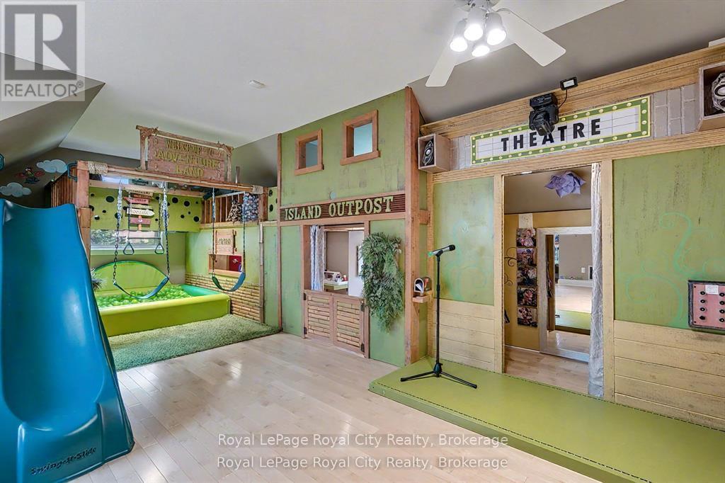 












20 FOX RUN DRIVE

,
Puslinch,




Ontario
N0B2J0

