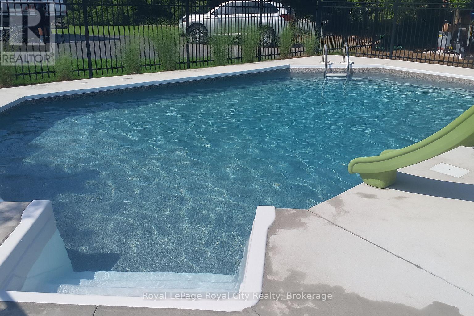 












20 FOX RUN DRIVE

,
Puslinch,




Ontario
N0B2J0

