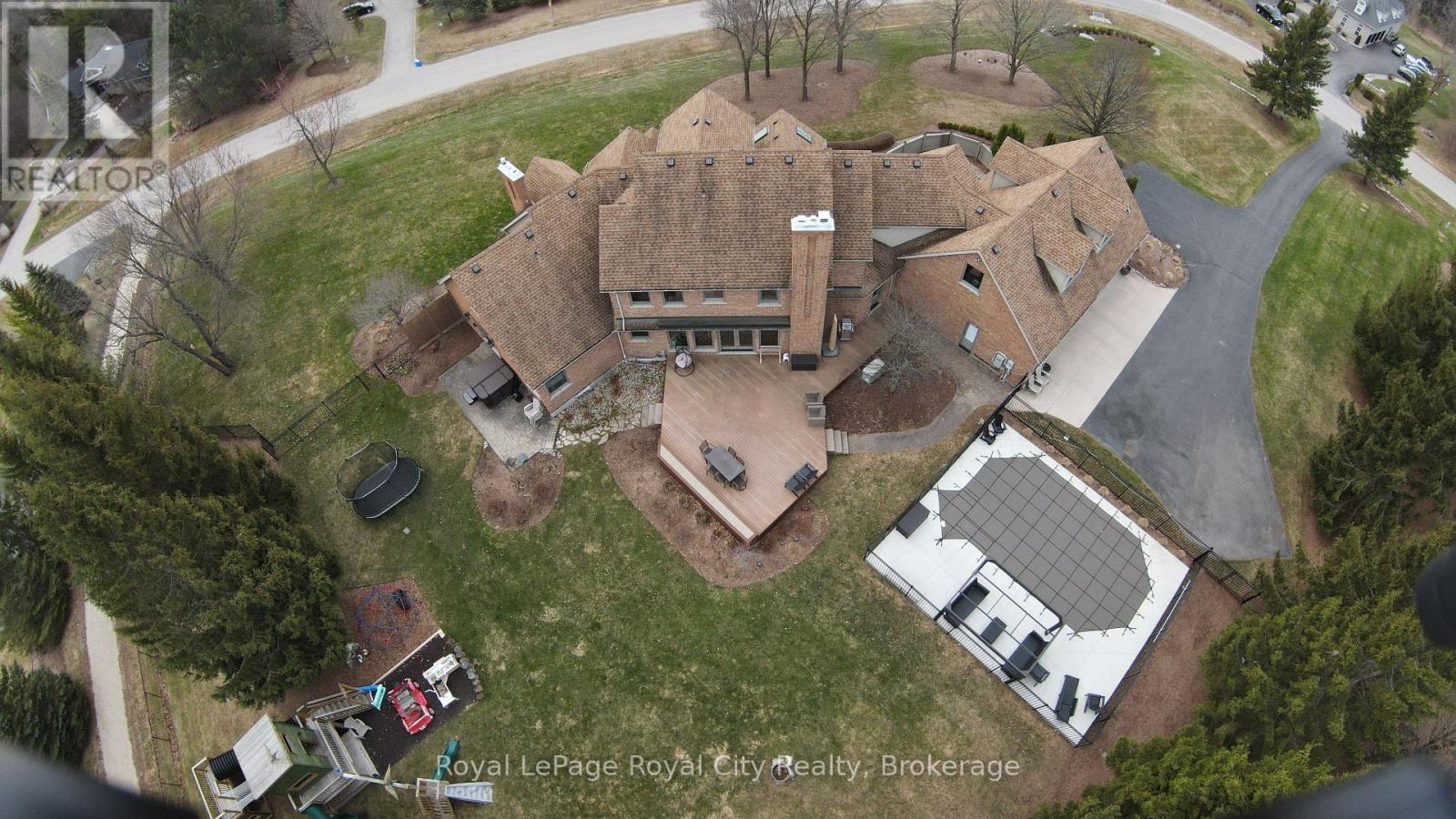 












20 FOX RUN DRIVE

,
Puslinch,




Ontario
N0B2J0

