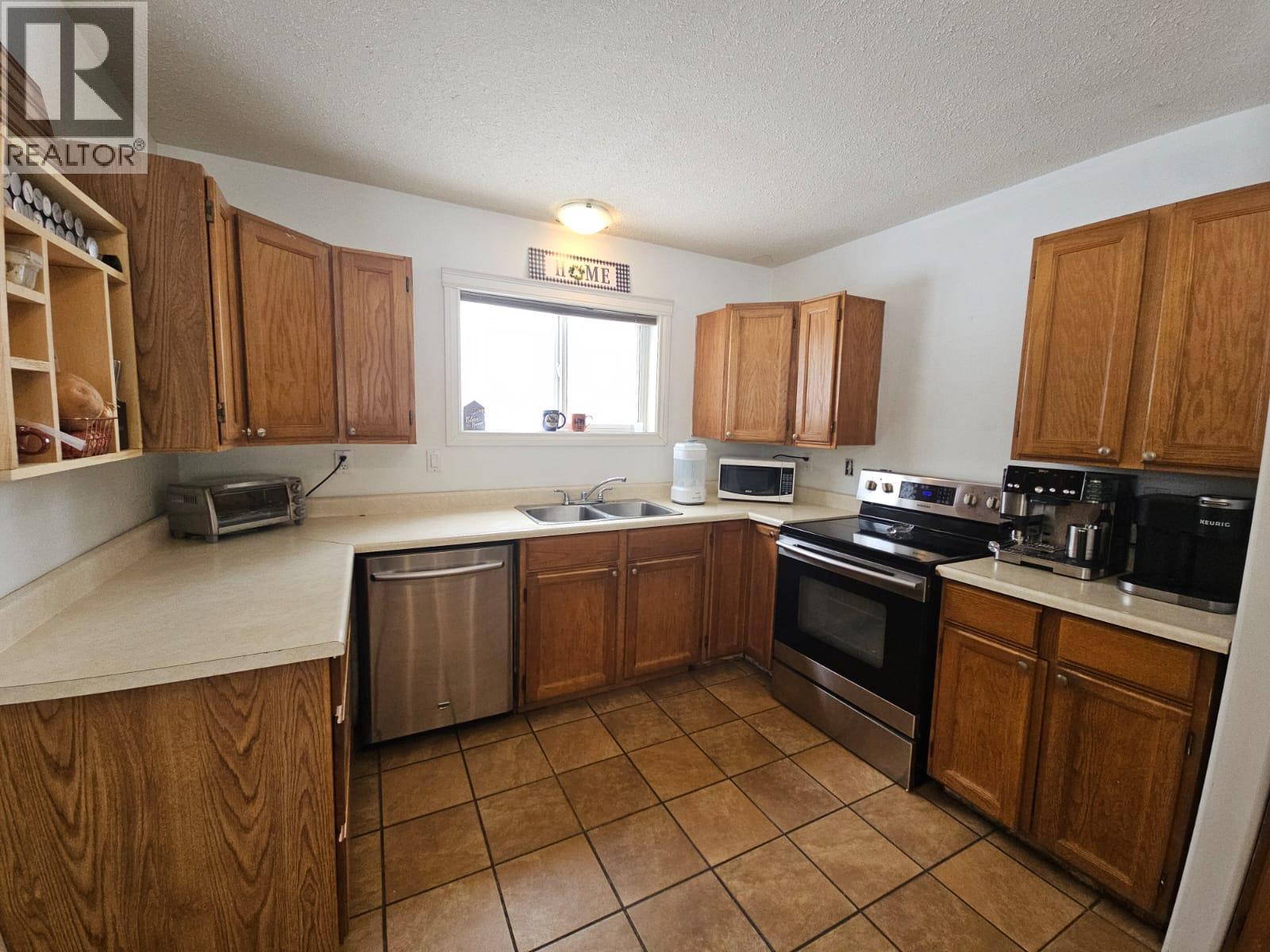 












5746 97 Highway

,
Dawson Creek,




British Columbia
V1G0J3

