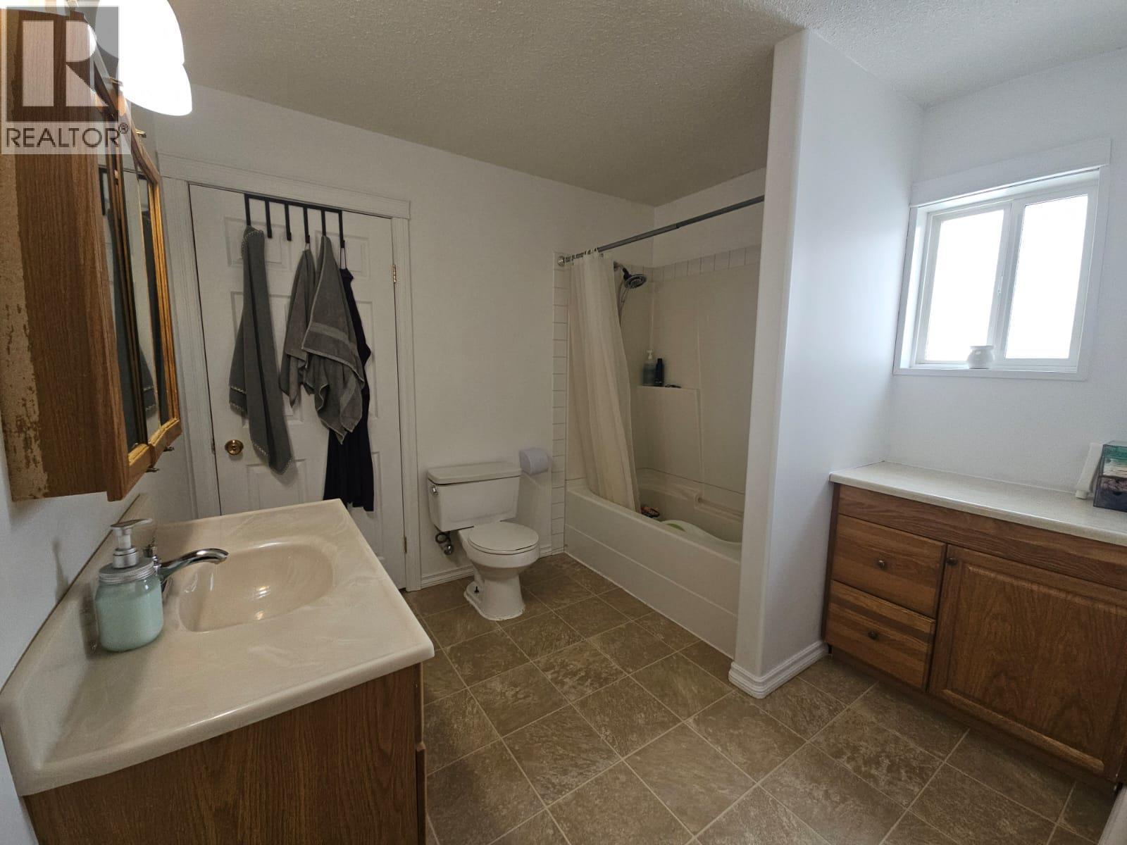 












5746 97 Highway

,
Dawson Creek,




British Columbia
V1G0J3

