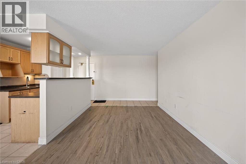 












851 QUEENSTON Road Unit# 204

,
Stoney Creek,




Ontario
L8G1B4

