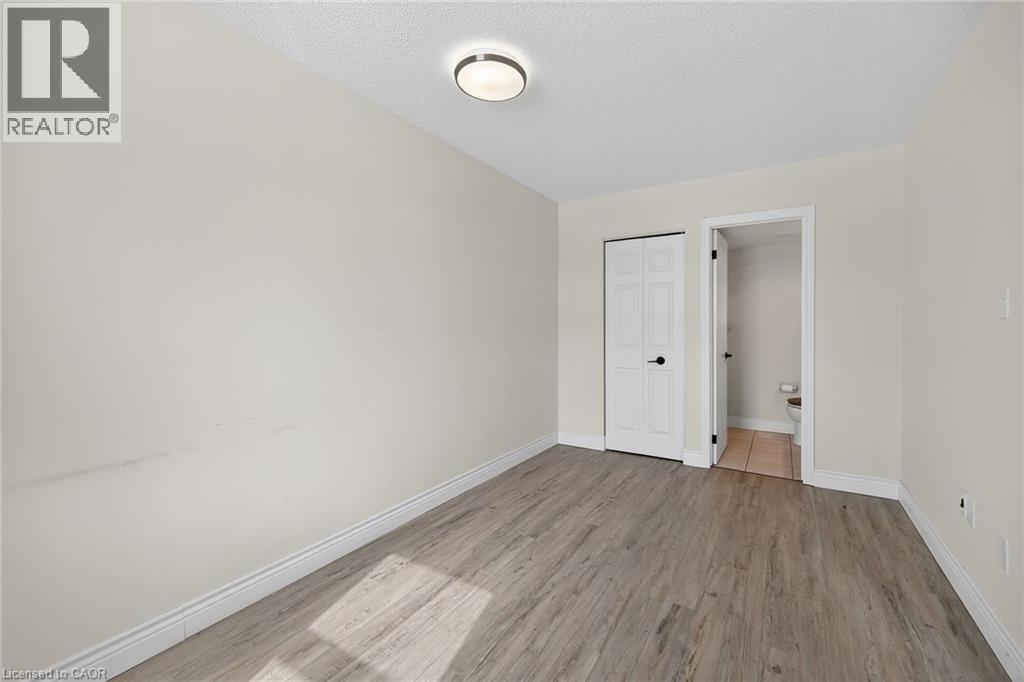 












851 QUEENSTON Road Unit# 204

,
Stoney Creek,




Ontario
L8G1B4

