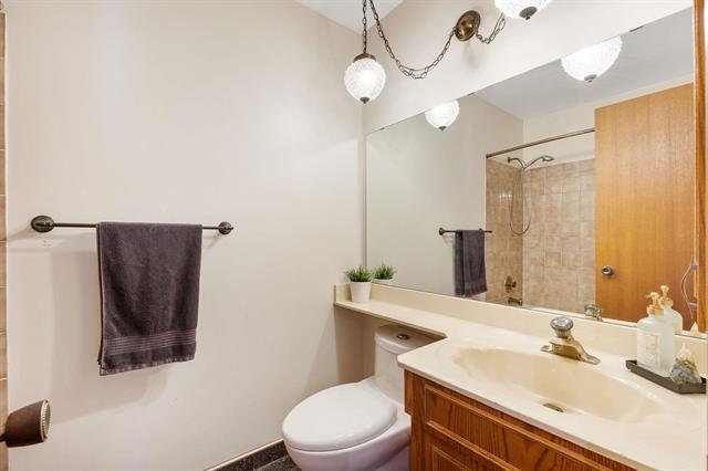 









341


Egesz

ST,
Winnipeg,




MB
R2R 2G9

