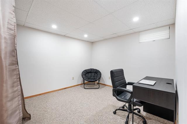 









341


Egesz

ST,
Winnipeg,




MB
R2R 2G9

