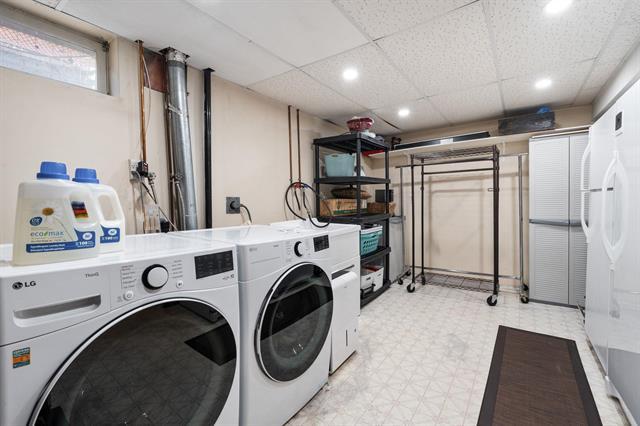 









341


Egesz

ST,
Winnipeg,




MB
R2R 2G9

