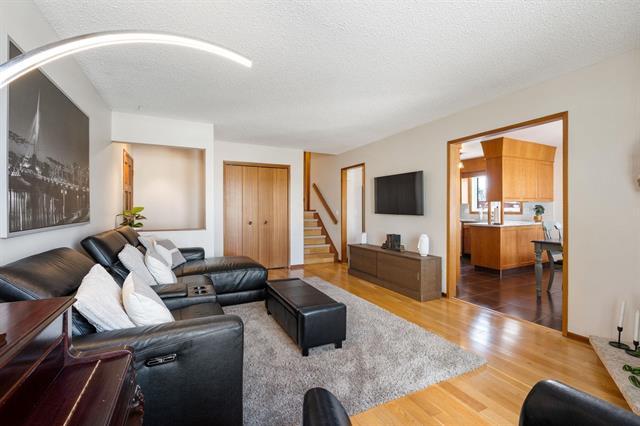 









341


Egesz

ST,
Winnipeg,




MB
R2R 2G9

