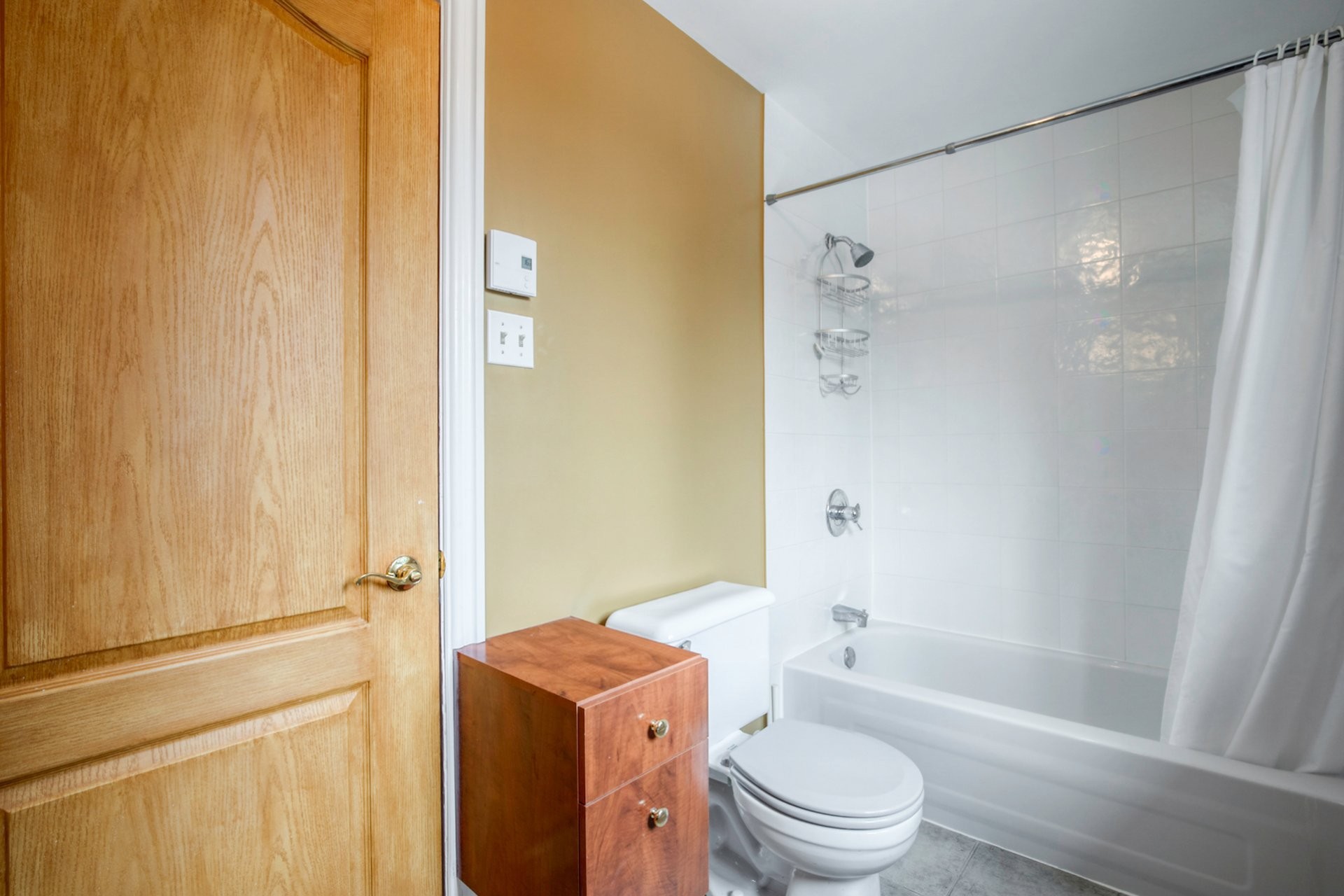 









2055


Rue du Sommet-Trinité

,
Saint-Bruno-de-Montarville,




QC
J3V6E3

